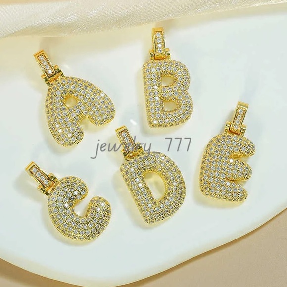 ☃️BOGO50%☃️🆕✨GOLD A ✨BUBBLE LETTER INITIAL NECKLACE - Picture 15 of 15